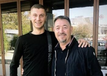 Qytetari vullnetar: Me kënaqësi e paguaj gjobën 2 mijë € për Lushtakun, falë tij dhe shokëve jetojmë të lirë!