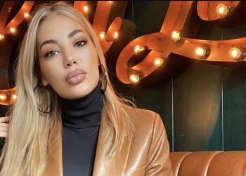 Syzet e mëdha ia mbulojnë fytyrën e bukur Majlindës