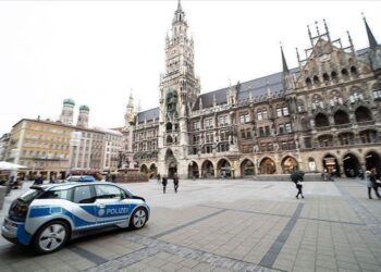 Gjermania bën gati mbylljen e butë, mbeten hapur vetëm azilet dhe shkollat