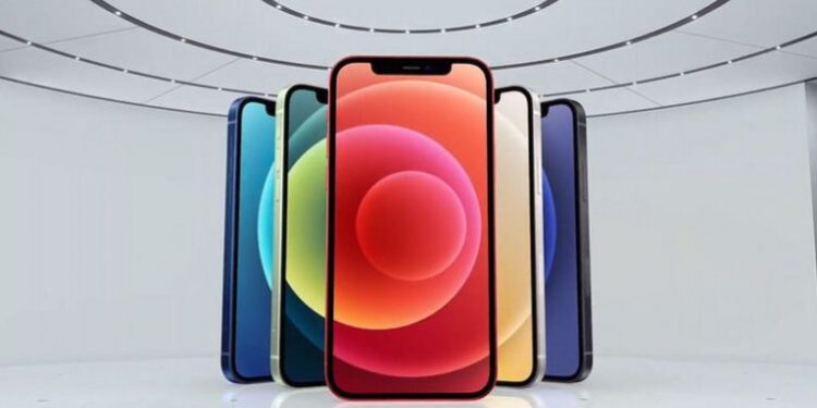 iPhone 12 vjen bashkë me rrjetin 5G, pa karikues dhe pa kufje