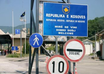24 shteteve Kosova iu vë vijë të kuqe: S’mund të hyjnë pa testin PCR
