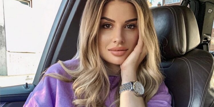 Fjolla e shkrin me këtë fjalë Alban Mehmetin