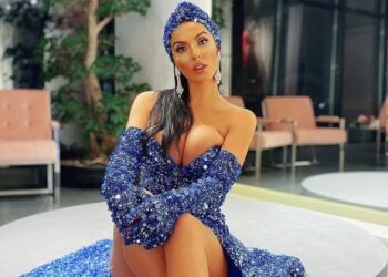 Nuk ka më fustan që ia mban gjoksin Bleronës