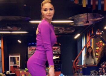 Kjo pozë e Zanfines iu le pa gjumë