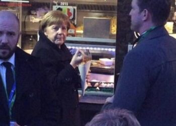 Ja sa bakshish i dhuroi Angela Merkel kamarierit në Belgjikë