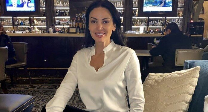 Kush ia shkatërroi martesën e parë Bleona Qerretit?