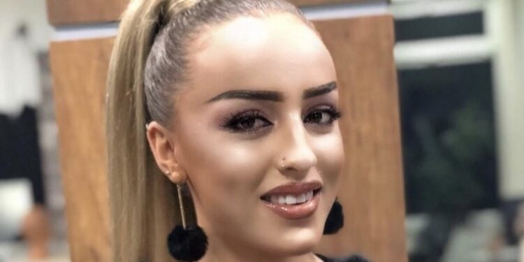 Aida Doҫit i ka pëlqyer martesa, po bëhet ҫdo ditë e më e bukur