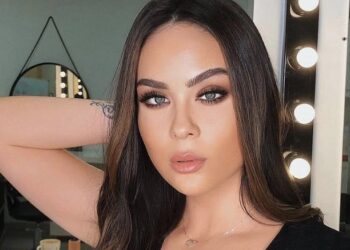 Xhensila nuk ka nevojë për grim, mahnitë me pamjen e saj