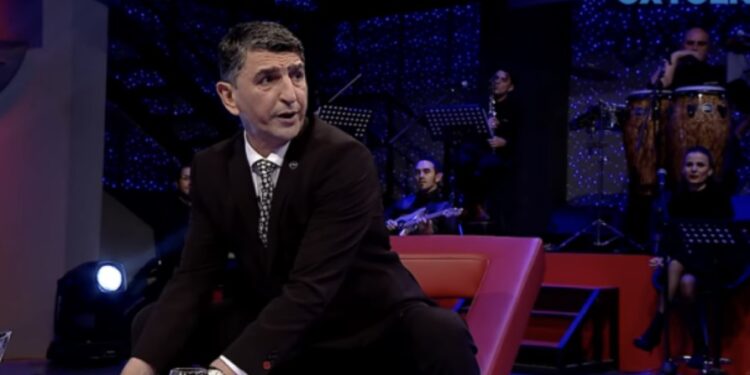 Vdekja e vëllait e ka humbur Besim Dinën