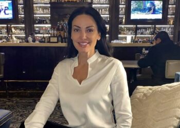 Kush ia shkatërroi martesën e parë Bleona Qerretit?