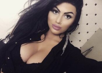 Kështu dukej Kallashi kur ishte 19 vjeçare