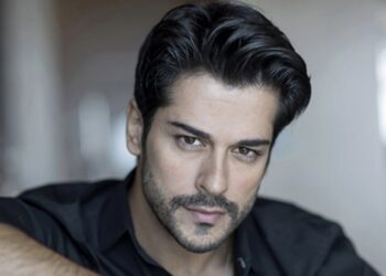 Aktori i njohur turk Burak Ozcivit, në shoqërinë e prezantueses shqiptare?!