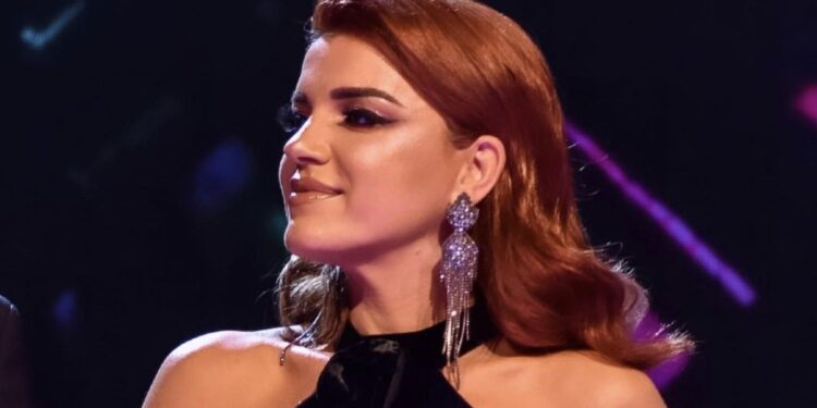 Edona e lë pa fjalë sonte edhe burrin e saj