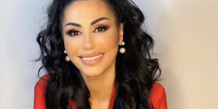 Pas një kohe të gjatë në palestër, trupi i Soni Malajt u merr mendjen