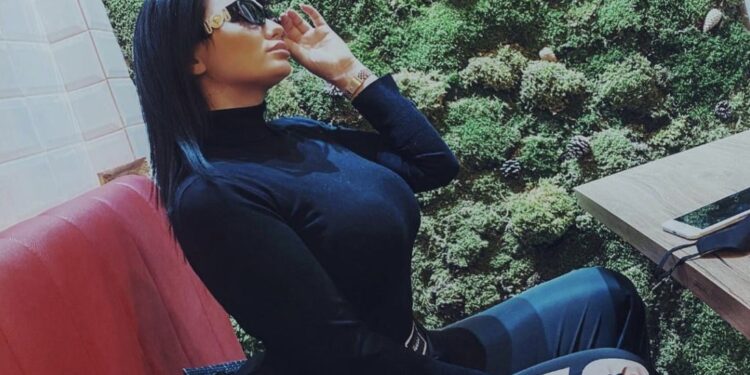 Ditë zie për Kallashin, humbë personin e dashur