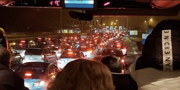 Mërgimtarët bëjnë thirrje: Mos i shfrytëzoni pikat e vogla kufitare Kroaci-Serbi, përveç pikës kryesore, kjo është arsyeja!