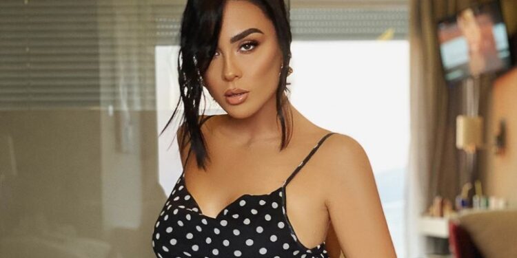 Ja me kë e humbi virgjërinë Xhensila Myrtezaj