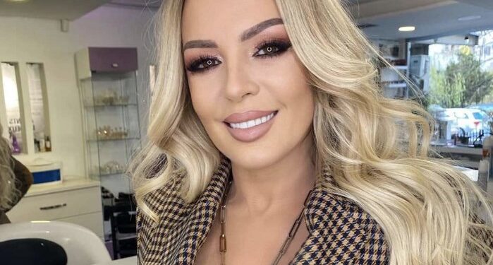 Prekeni hunën pastaj shiheni Violet Kukaj në këto imazhe