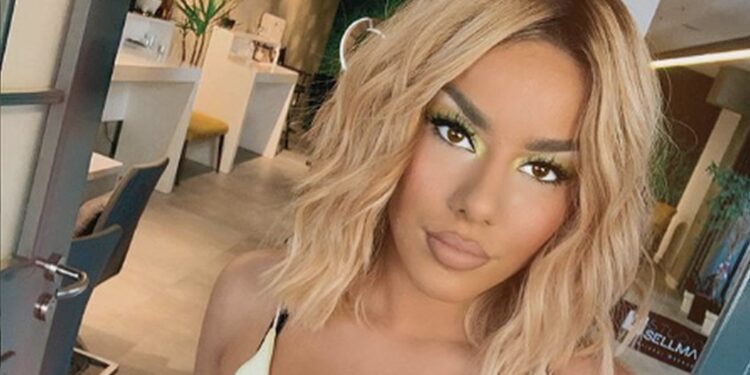 Tayna kopja e nënës së vet, ky kërcim me të në ditëlindjen e saj nuk duhet humbur