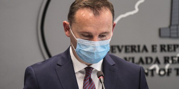 Ministri Zemaj ka një lajm të keq për masat e reja anti-COVID