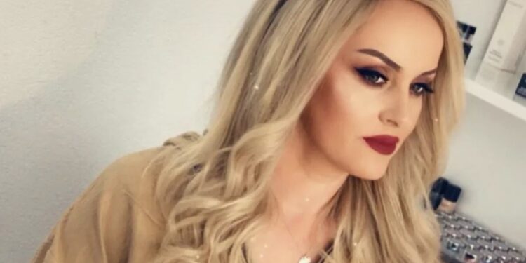 Kjo është reja bukuroshe e Kumrije Mustafes