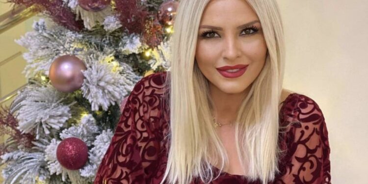 Fustani i zi ia qet trupin si peshk Mihrijes