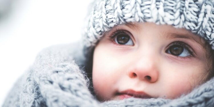 Lum si nënat që lindin në janar, përse fëmijët e tyre janë kaq të SUKSESSHËM e të lakmuar nga të gjithë