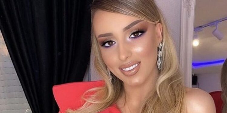 Martesa e ka zbukuruar shumë Aida Doçin, kështu po duket sot