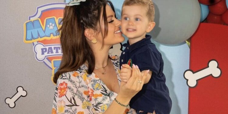 Learta befason me trupin, kaq shumë ka shtuar kilogramë