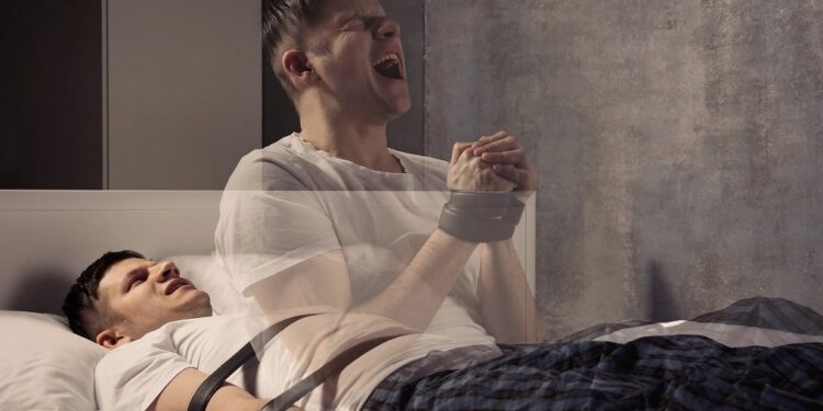 A zgjoheni ndonjëherë natën dhe s’mund të lëvizni? Ja përse ndodh kjo