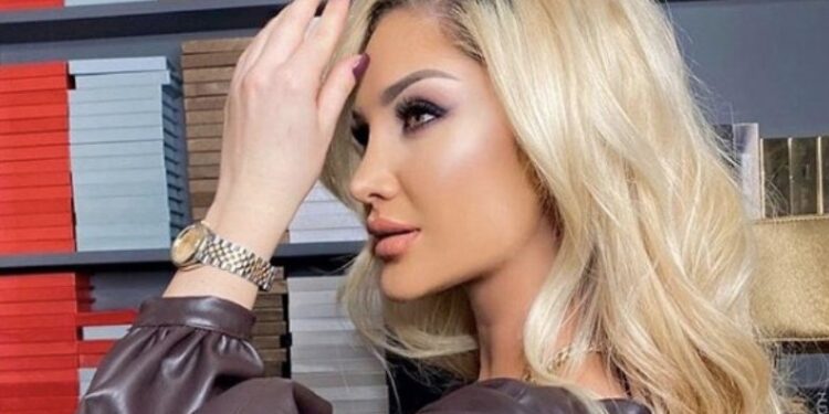 Këtë mashkull e ka marrë shumë malli për Engjin, vet ajo e bëri publik