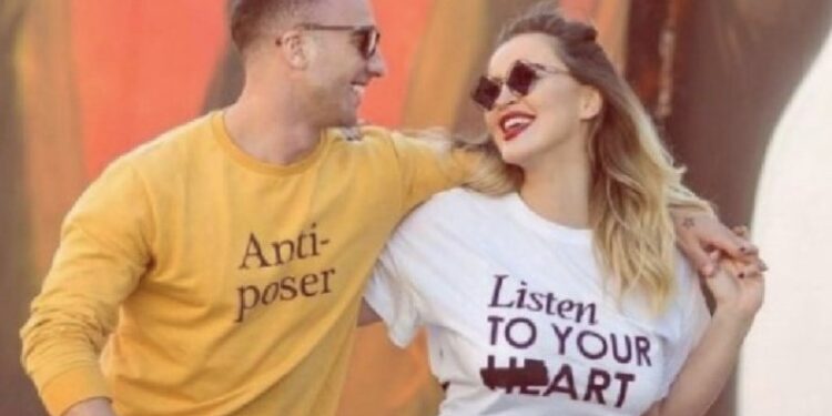 Pas lajmit se Tuna është shtatzënë, Patrisi publikon foto me një bionde