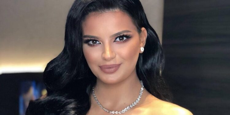 Andrrën e ka zbukuruar shumë shtatzënia