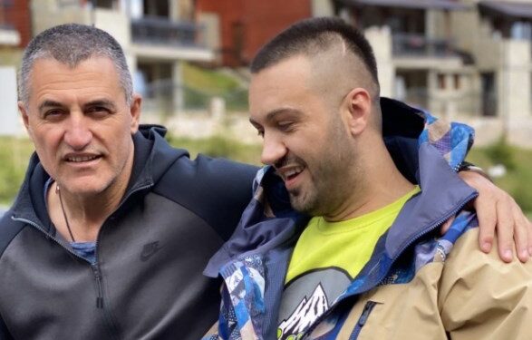 Facebooku i Albert Krasniqit mbushet me ngushëllime