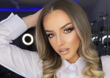 Aida sapo doli nga frizerja, është bërë nuse për qejfin e burrit dhe të vjehrrës