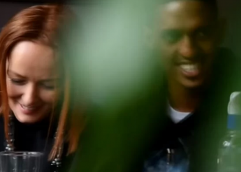 Adriana Matoshi i jep fund dilemave, tregon nëse është ndarë nga i dashuri i saj