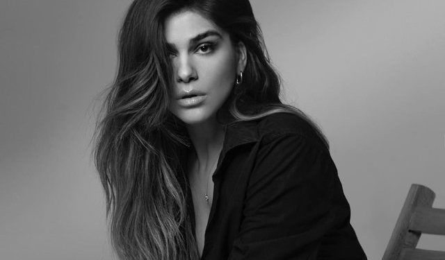 Një ngjashmëri e frikshme! Sarah Berisha gjen sozinë e saj, bëhet fjalë për yllin me famë botërore