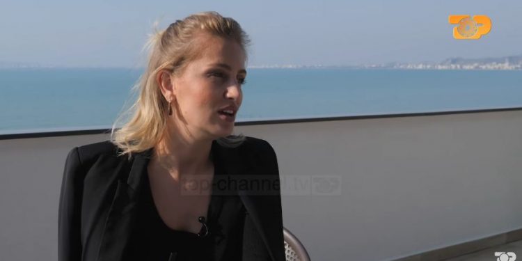 Sinqeriteti i Beniadës nuk ka kufij: “Kam kaluar disa ditë pa ngrënë, nuk kisha lekë”