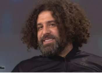 Darkë me bashkëshorten apo ndeshjen e Liverpool? Mc Kresha jep përgjigjen epike