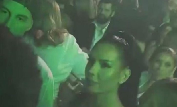 “U tregove e ulët! Turp! Gjynah Arbori kur të rritet e të shohë”! Fansat zhgënjehen nga Bora