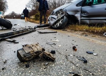 Aksident i rëndë në Shqipëri, vdesin dy turistë