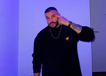 ‘’Përfaqësinë e bukurisë e kom pas edhe atëherë’’, Dj Pm poston imazhin simpatik nga fëmijëria