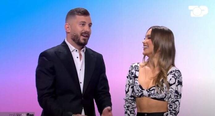 Lori Hoxha dhe Romeo në lidhje dashurie?, kapen mat