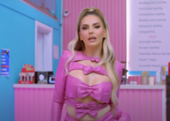 E dini sa vjeç mbush sot? Kjo është dhurata e Beatrix për ditëlindjen e saj