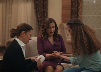 Kjo është gjendja e Nuliferit pasi Meleku ishte e detyrua t’ia digjet dorën nënës së saj!