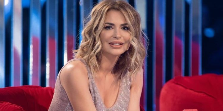 Çfarë i ka ndodhur opinionistes së Big Brother VIP? Balina Bodinaku del me deklaratën e papritur: Më ka ardhur në majë të hundës