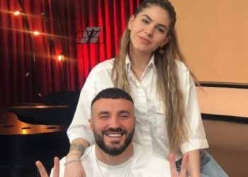 Sarah dhe Pm kanë një lutje por gjithqka ndryshon në momentin kur ajo pranohet