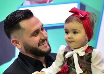 Kush ka vajza, botën ka, por shihni ç’i bën Ajka Besit