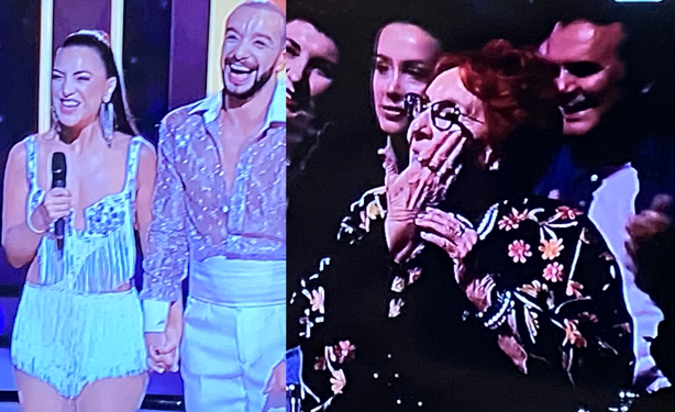 Sara në skenë, përlotet gjyshja e Ledrit!