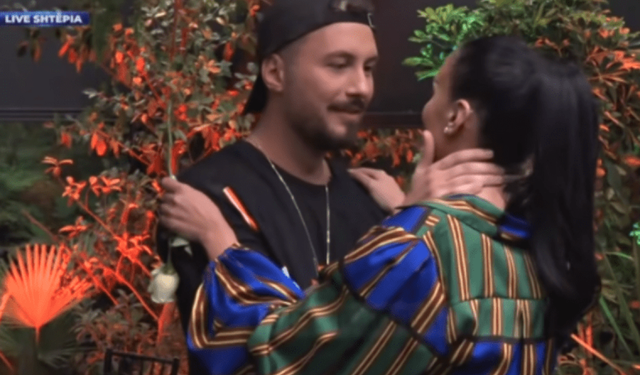 Bora Zemani flet për herë të parë për serialin që do të bëjë me Donaldin